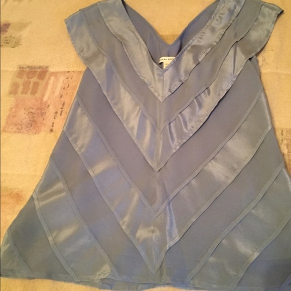 Banana Republic Blouse Petite Small - Picture 3 of 3